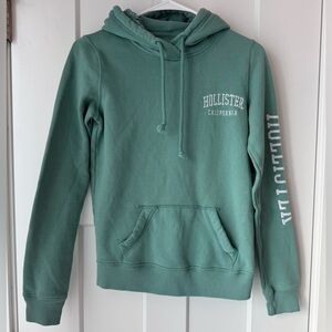 Hollister Women’s Hoodie Size XXS